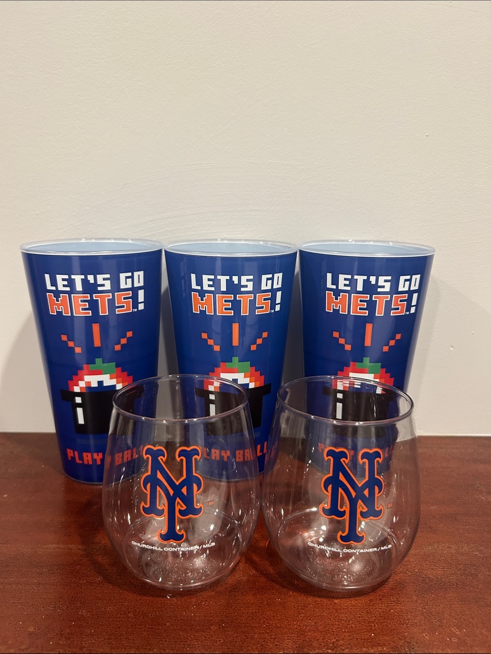 New York Mets Let’s Go Mets Plastic Tumblers and Wine Glasses